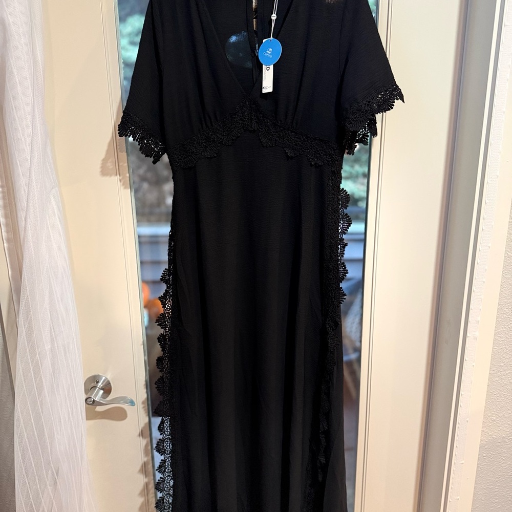 Cupshe Black Maxi Swimwear Dress with Lace Detail